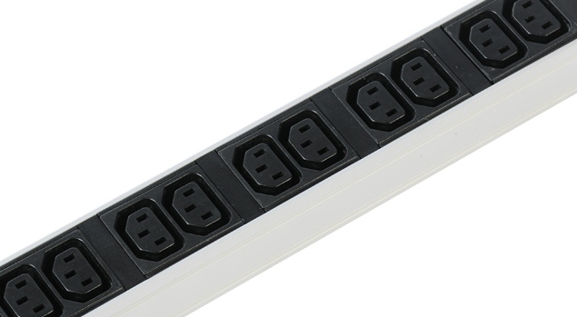 Вертикальный блок розеток Rem-16 с выкл., 14 IEC 60320 C13, 10 C19, вход C20 16A, алюм., 33-48U (ЦМО)