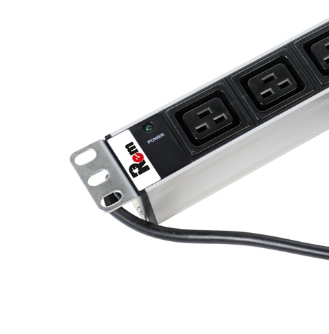 Блок розеток Rem-16 с инд., 8 IEC 60320 C19, 16A, алюм., 19&amp;quot;, шнур 3 м. (ЦМО)